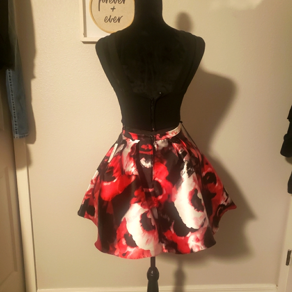 NEW 2 Piece Prom Homecoming Dress